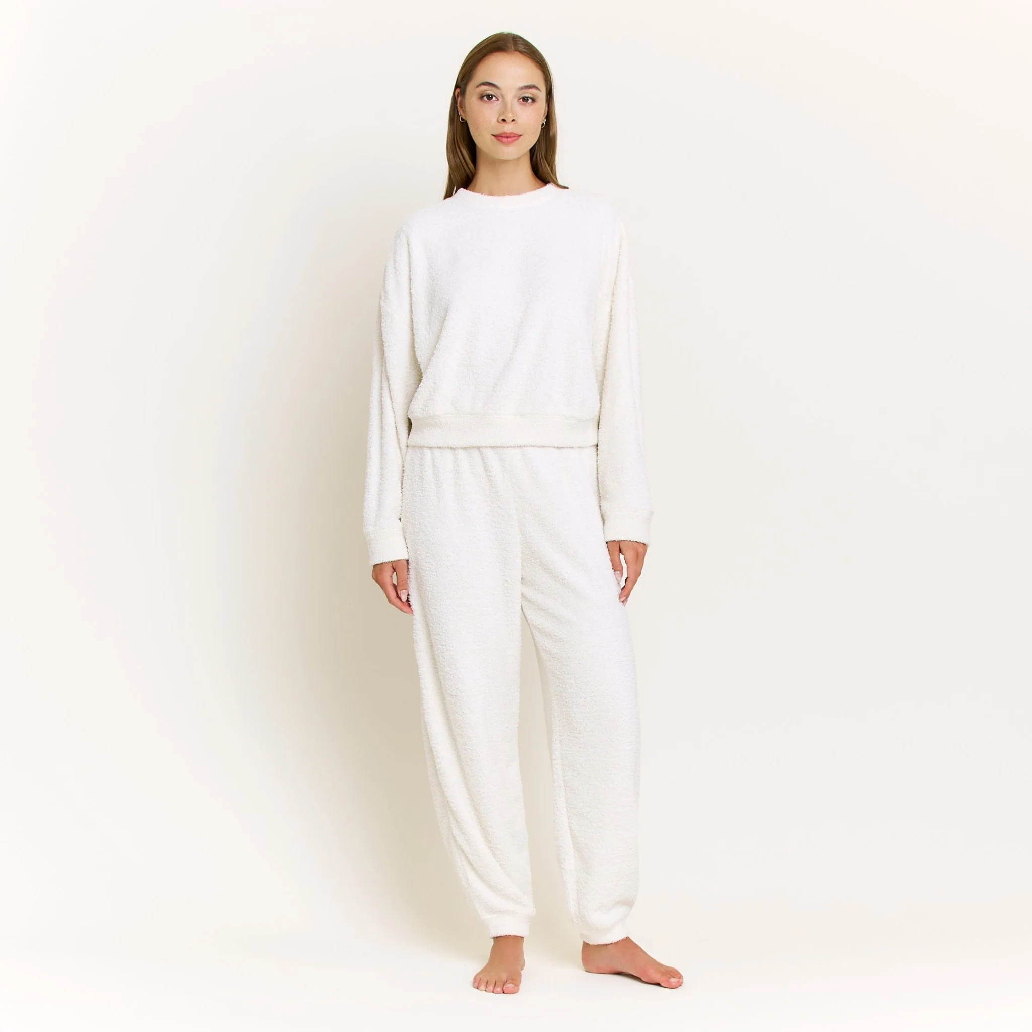 Comfort Queen Sweatshirt in Ivory - Image 3