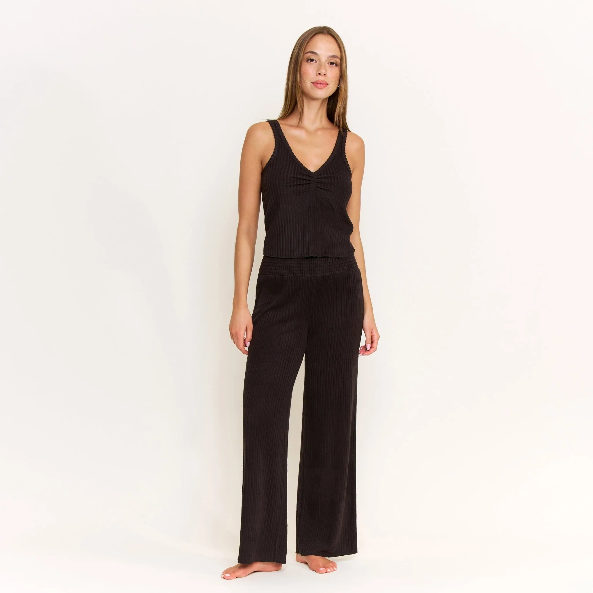 Dream Cloud Tank in Black - Image 4
