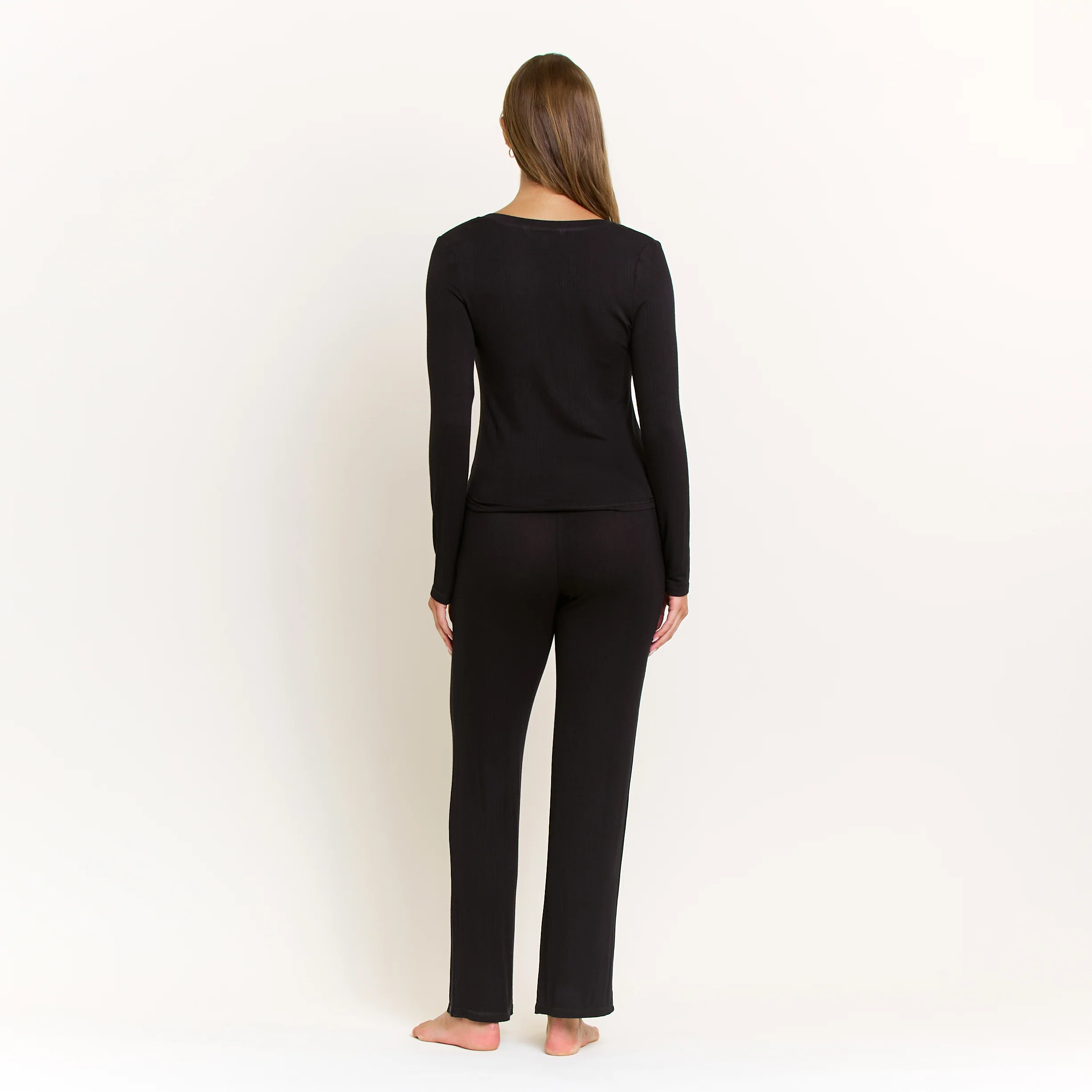 Dreamland Long Henley Set in Black - Image 4