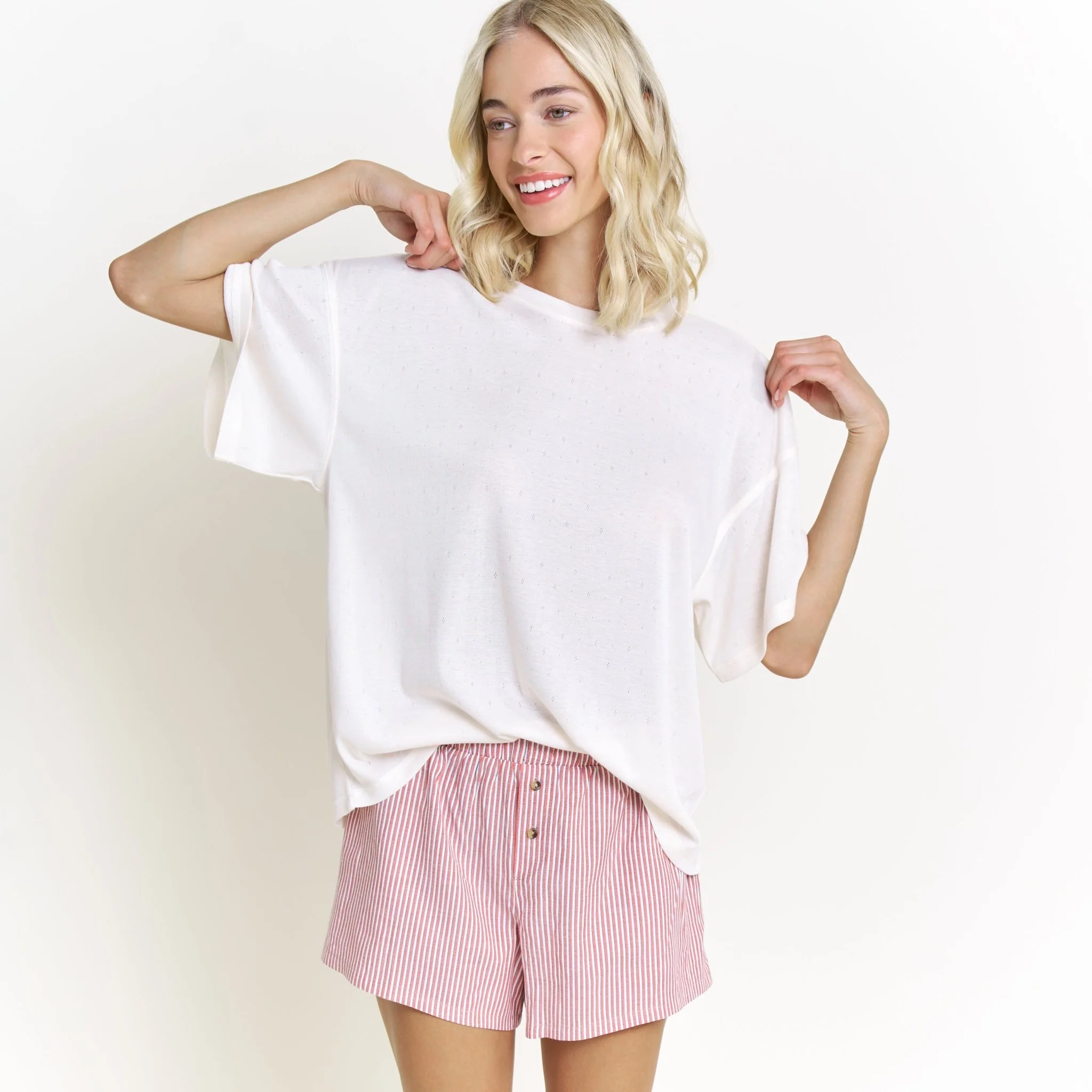 Hangout Tee in Ivory - Image 5