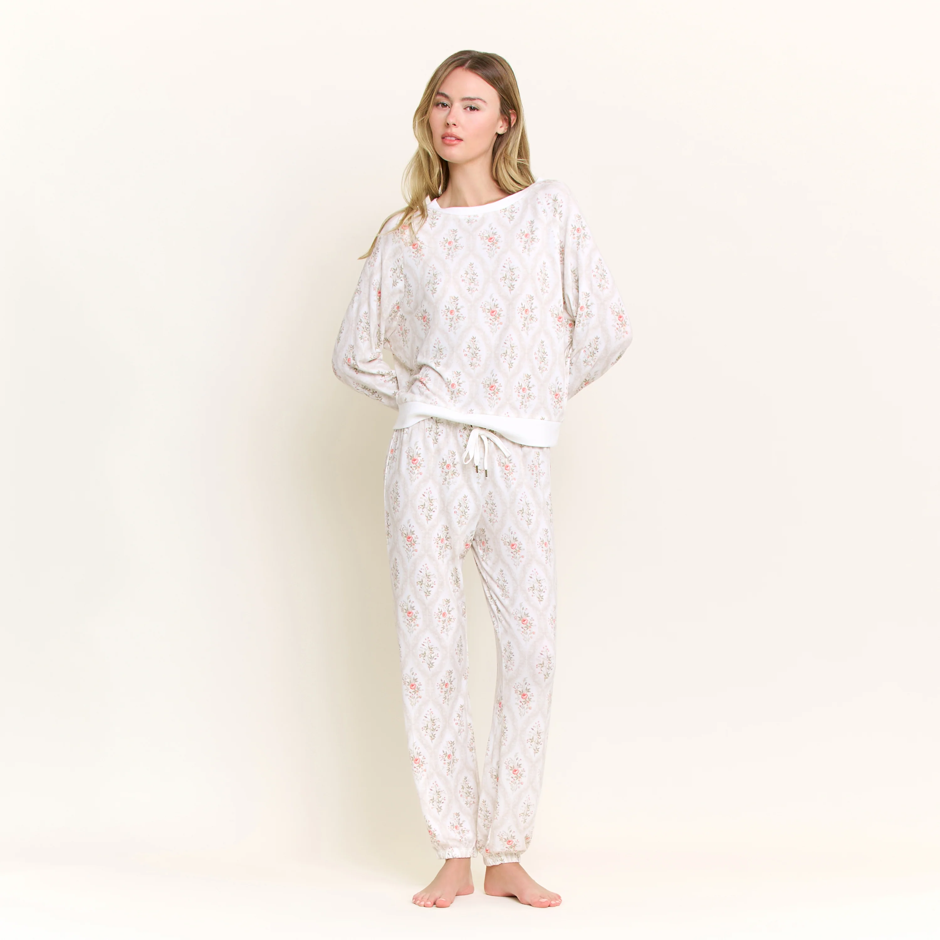 Star Seeker Long Set in Ornate Rose