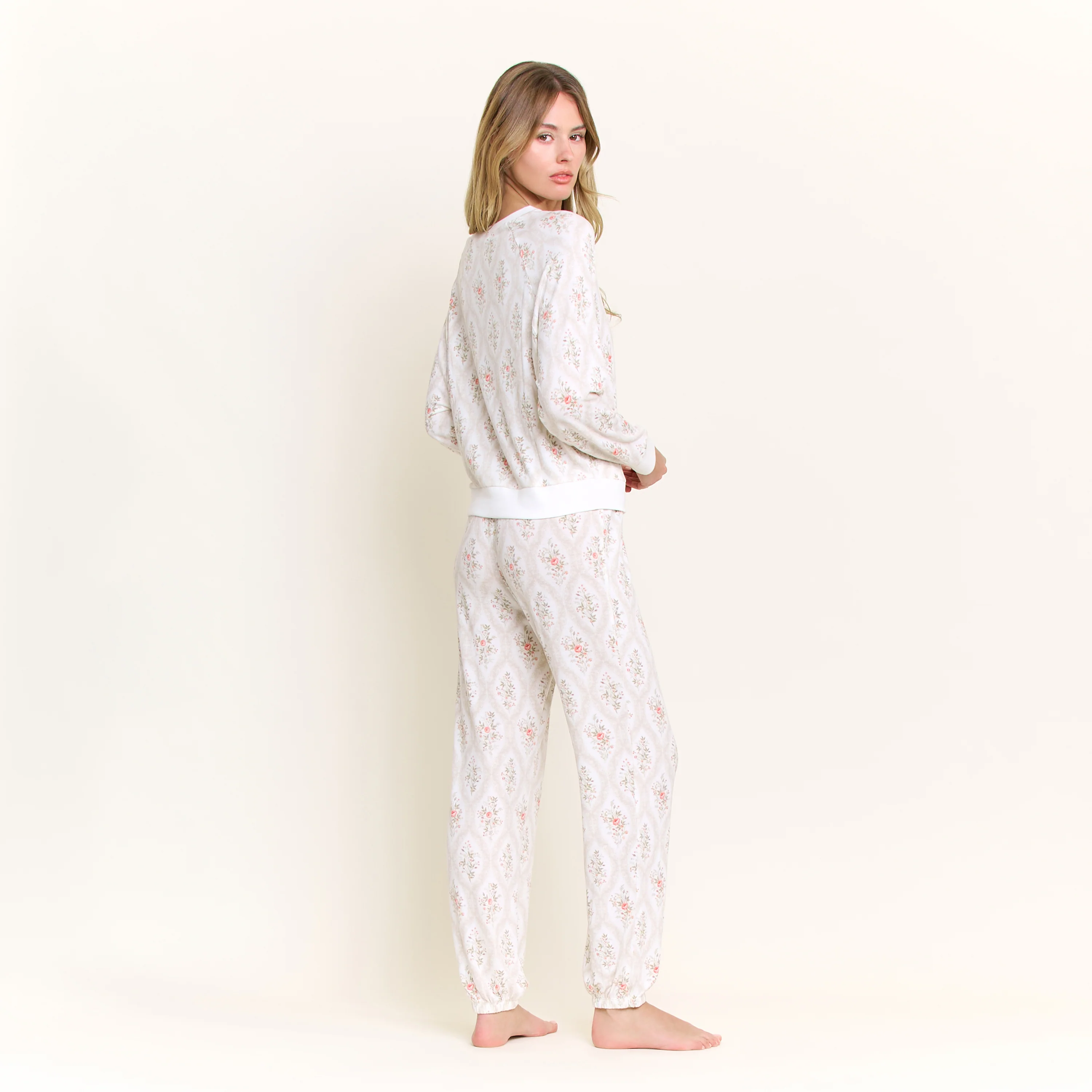 Star Seeker Long Set in Ornate Rose - Image 4
