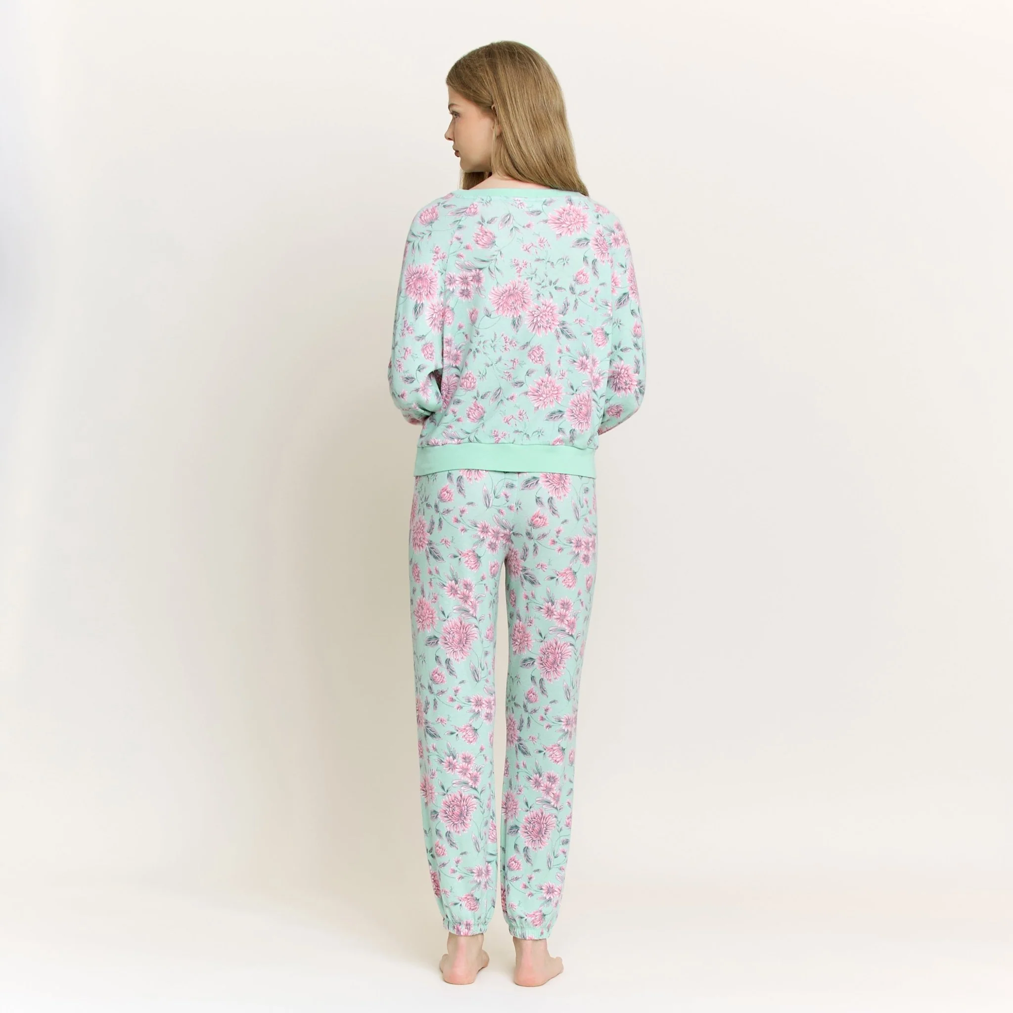 Star Seeker Long Set in Soft Mint Floral - Image 4