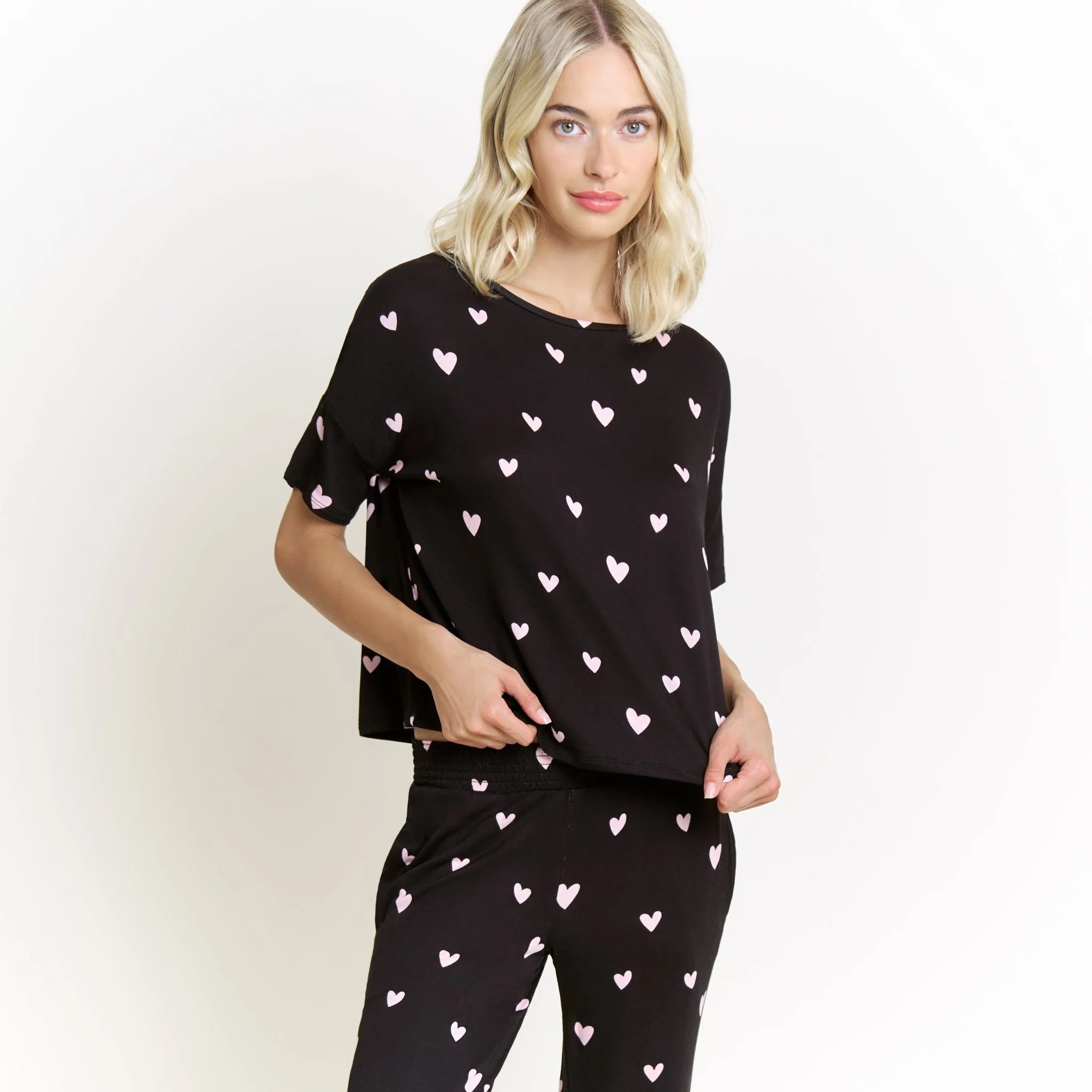 Sun Lover PJ Set In Black Hearts - Image 2